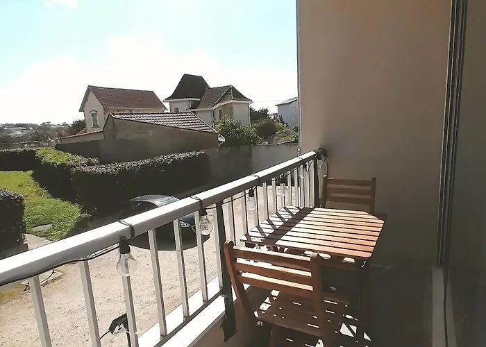 Joli Front De Balcon Wifi Vue Cour * Lacanau