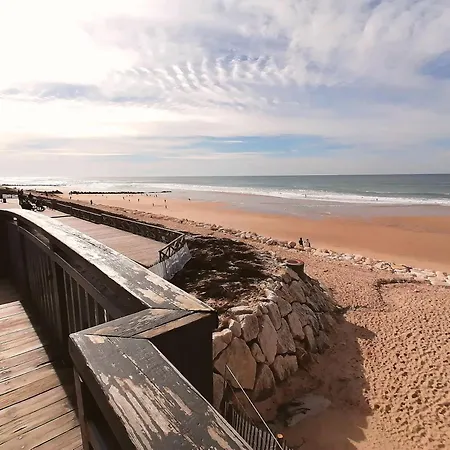 Joli Front De Balcon Wifi Vue Cour *