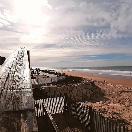 Joli Front De Balcon Wifi Vue Cour Apartman *